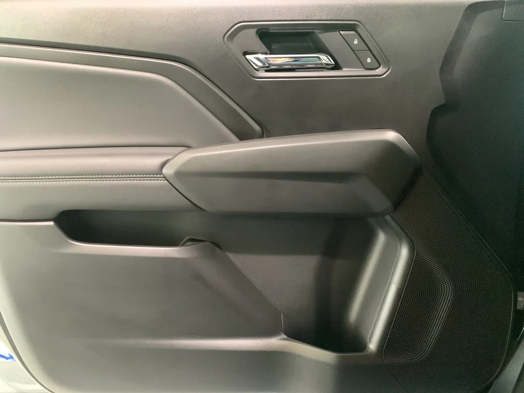 New 2026 Sterling Gray Metallic Chevrolet LT image 26