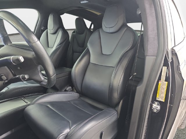 Used 2018 Black Tesla  image 14