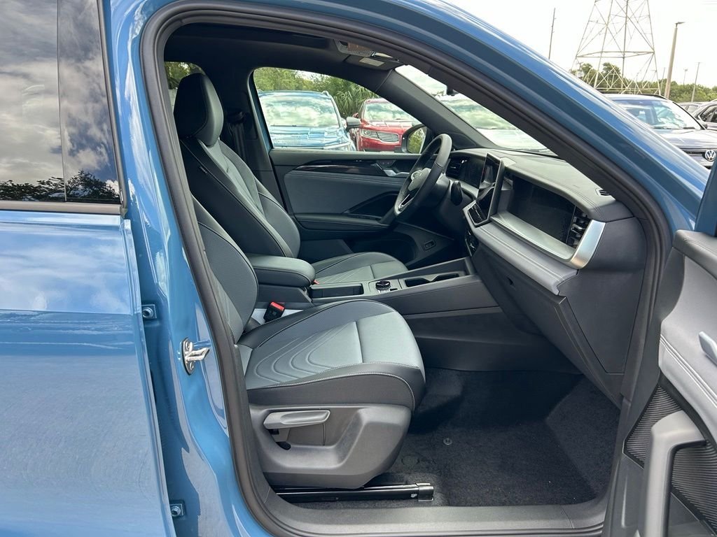 New 2026 Blue Volkswagen 2.0T SE R-Line Black image 36