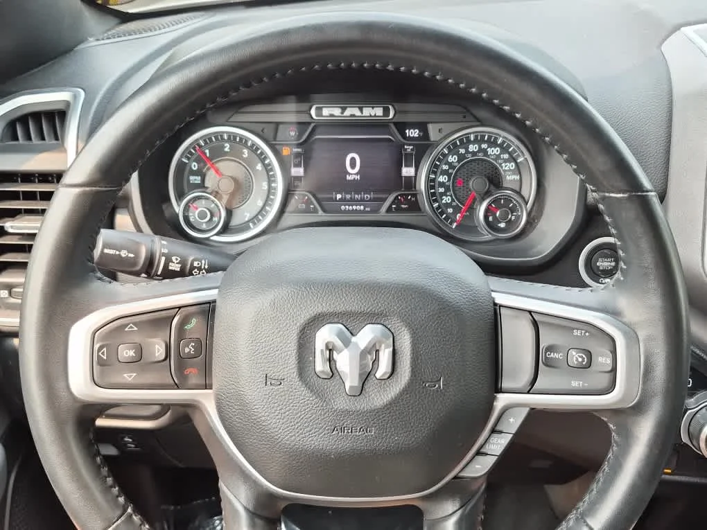 Used 2022 Bright White Clearcoat Ram Big Horn image 17