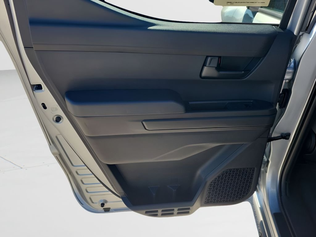2026 Toyota Tacoma SR5 - Photo 41