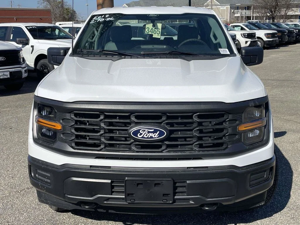 New 2026 Oxford White Ford XL image 8