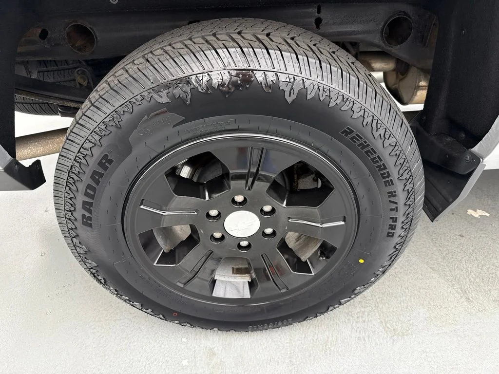 Used 2019 Silver Chevrolet LT image 11