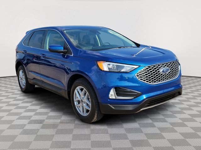 Certified Used 2024 Blue Metallic Ford SEL image 7