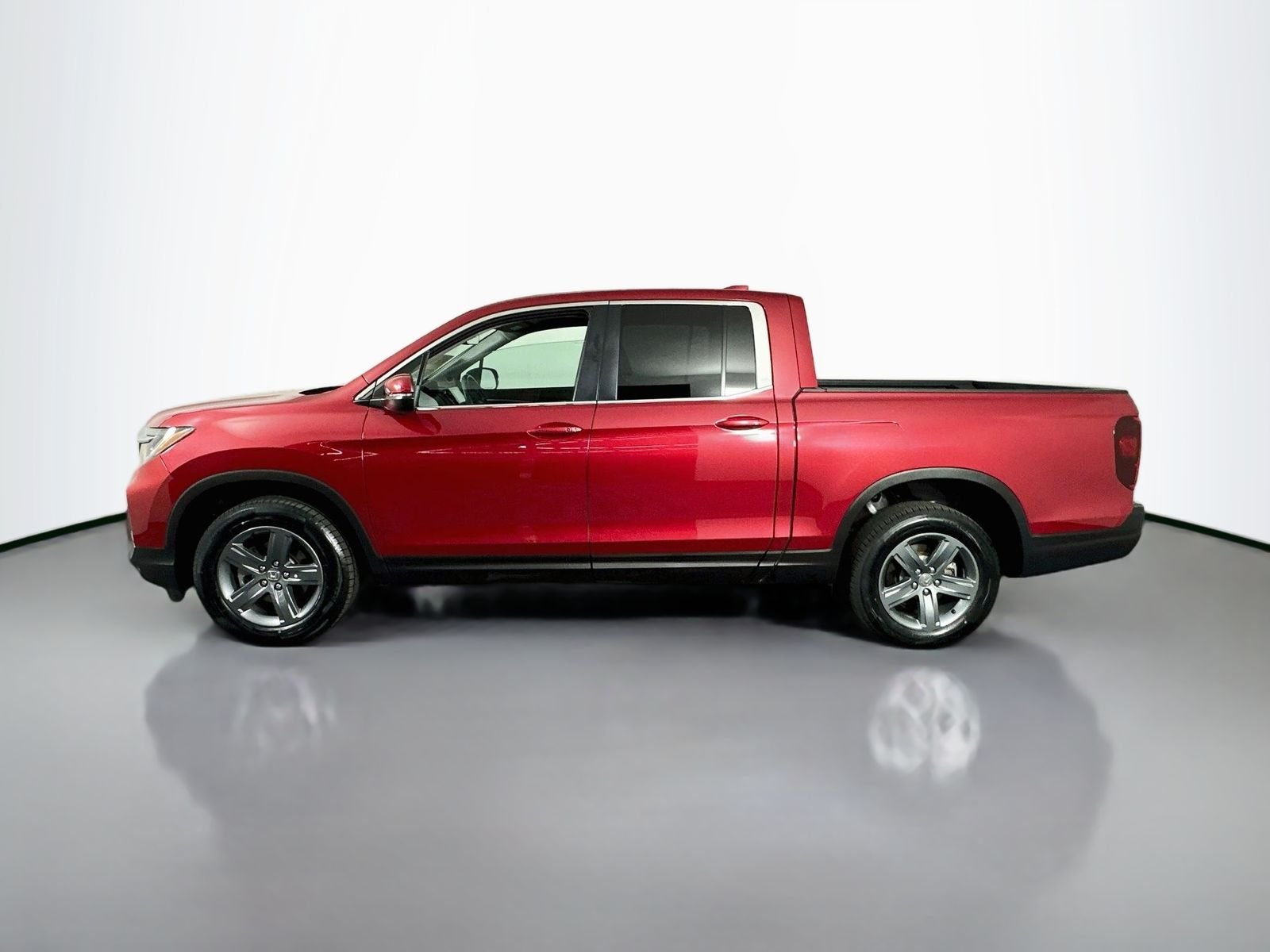Used 2021 Radiant Red Metallic II Honda RTL image 4