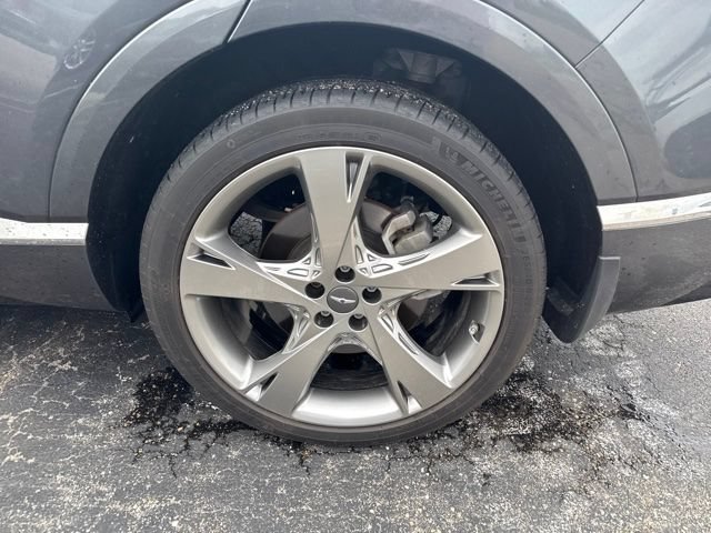 Used 2022 Himalayan Gray Genesis 2.5T image 10