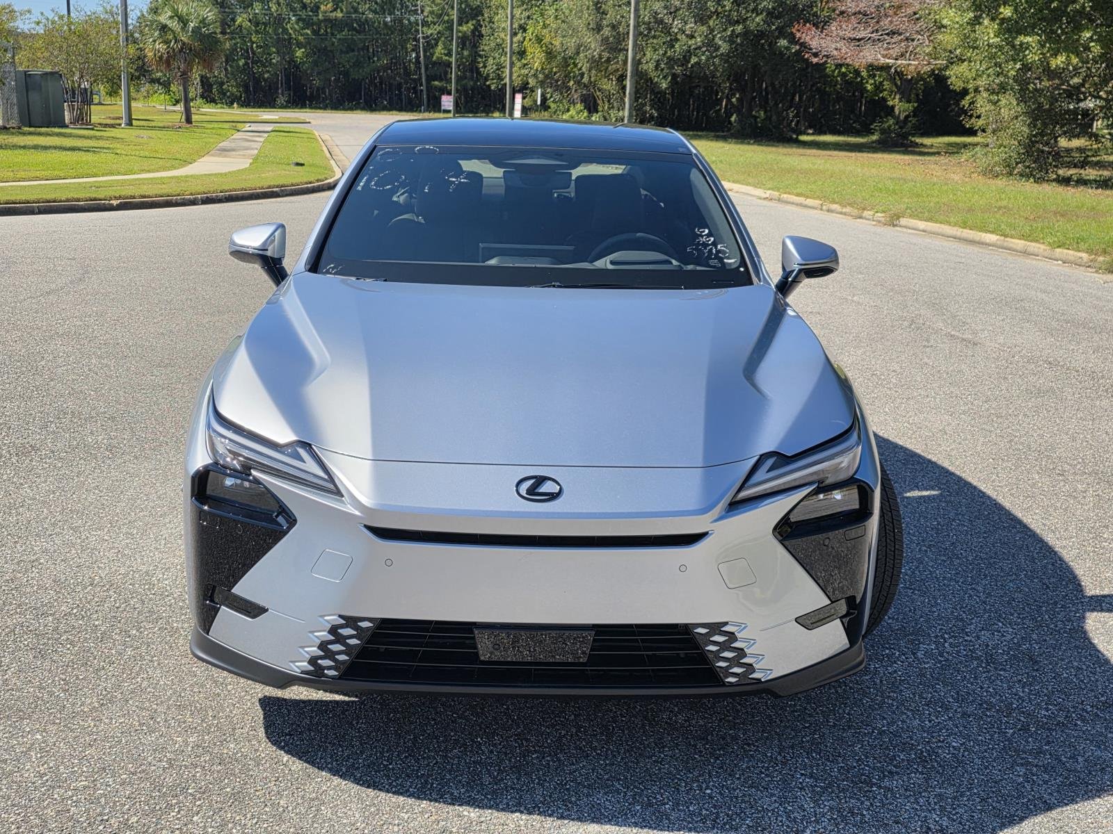 New 2026 Iridium Lexus ES 350h PREMIUM+ image 2