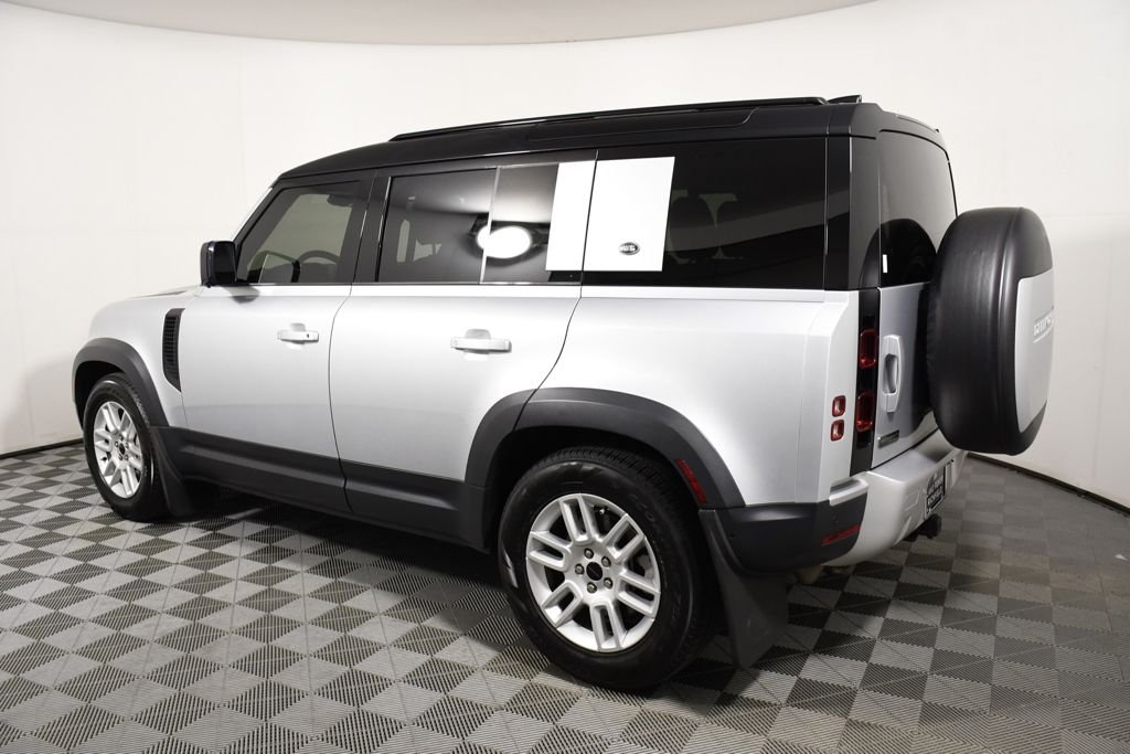 Used 2020 Indus Silver Metallic Land Rover First Edition image 3