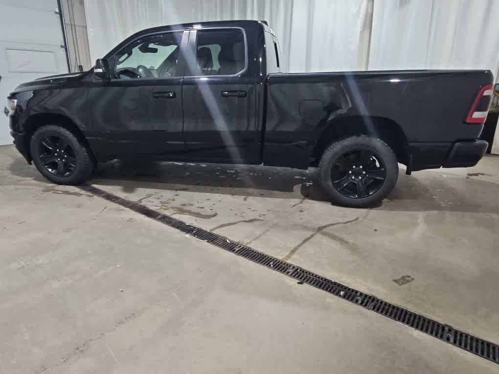 Used 2022 Diamond Black Crystal Pearlcoat Ram Big Horn image 3