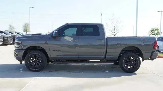 2026 RAM 2500 Laramie - Photo 6