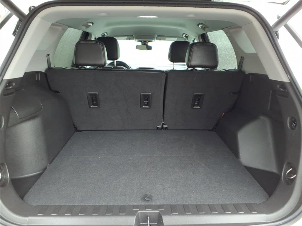 2024 GMC Terrain SLT - Photo 29