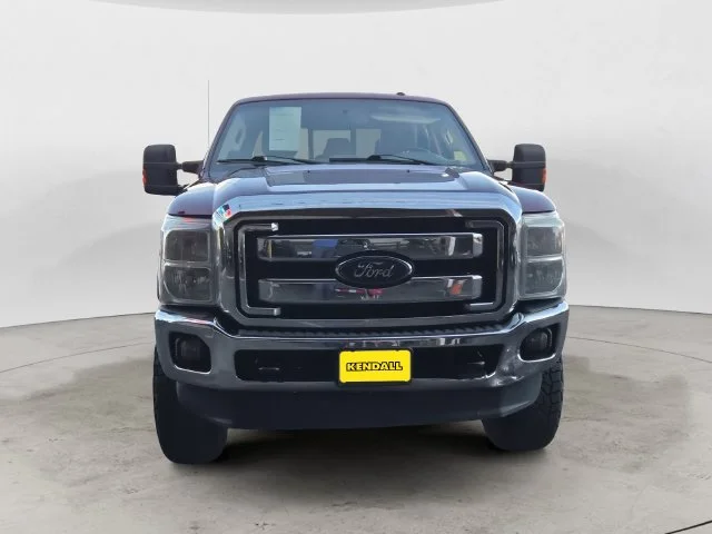 Used 2014 Red Ford Lariat image 2