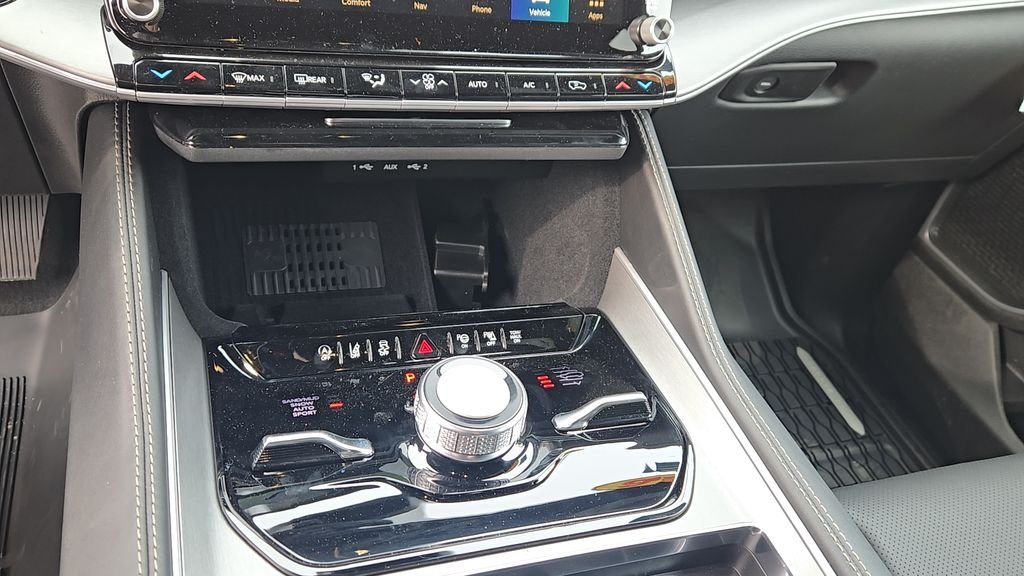 2026 Jeep Grand Wagoneer Limited Altitude - Photo 14