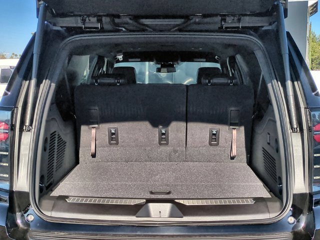 2026 Chevrolet Suburban RST - Photo 27