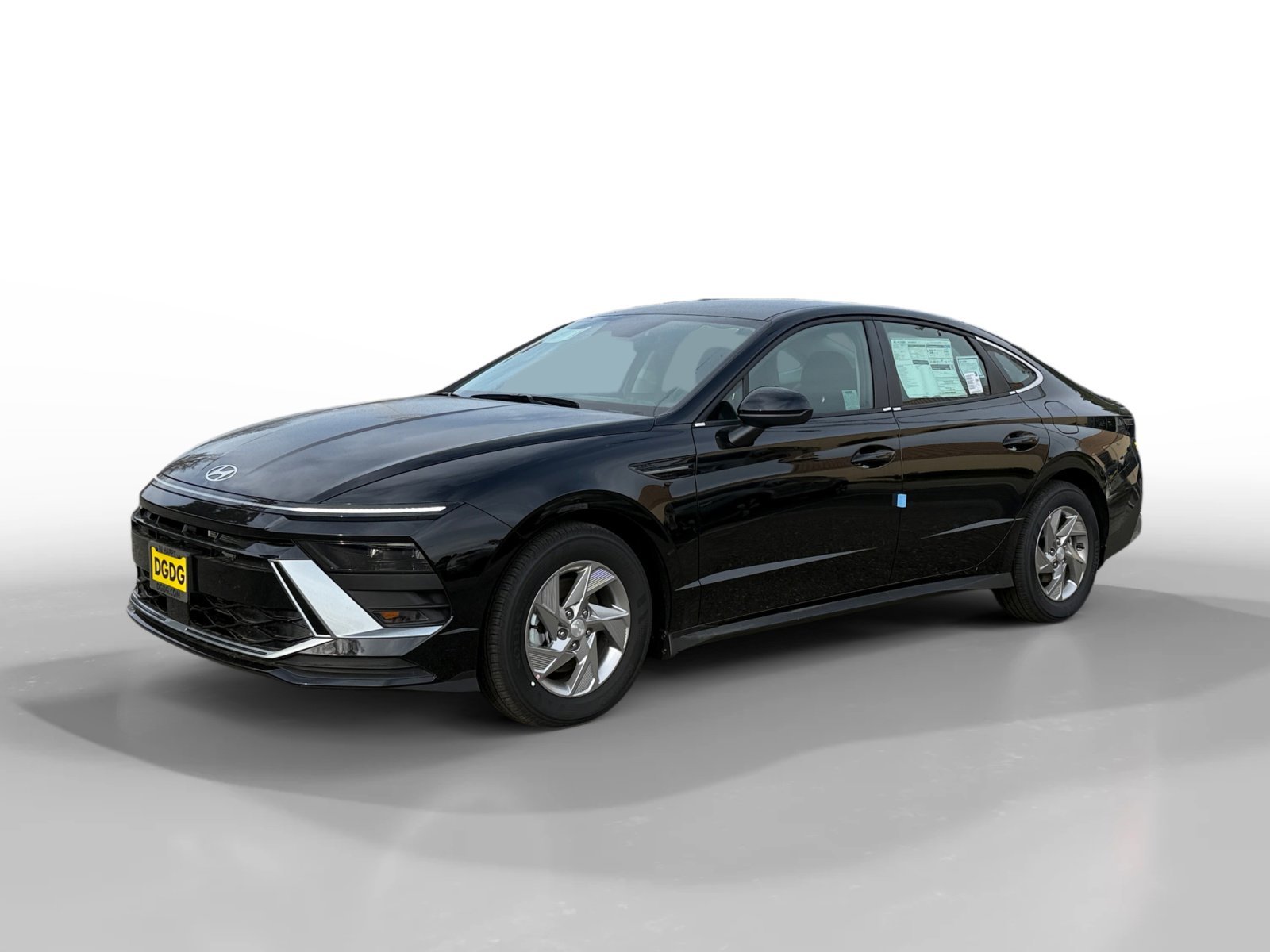 2026 Hyundai Sonata SE's photo