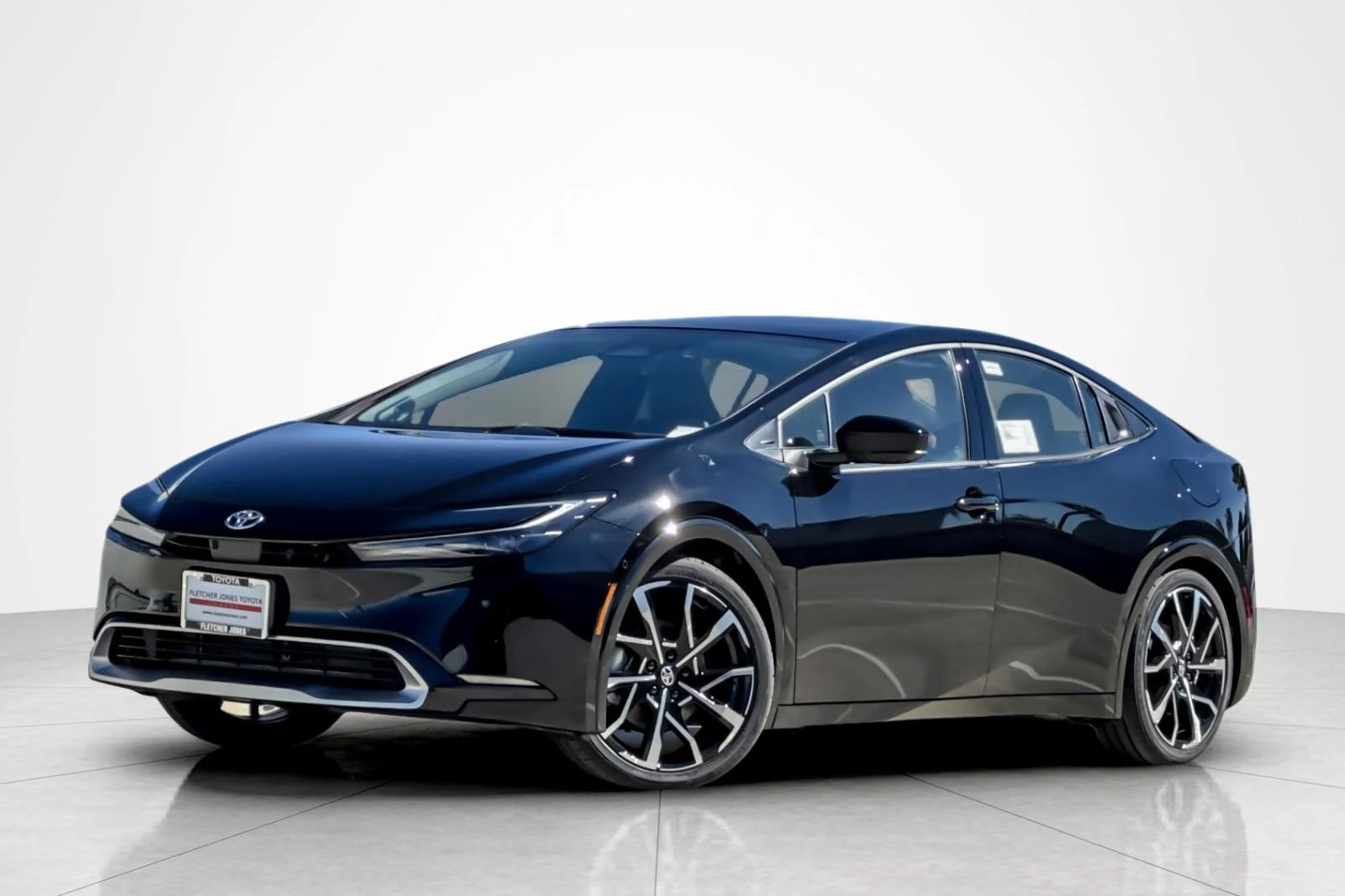 2027 Toyota Prius Plug-in Hybrid  XSE Premium