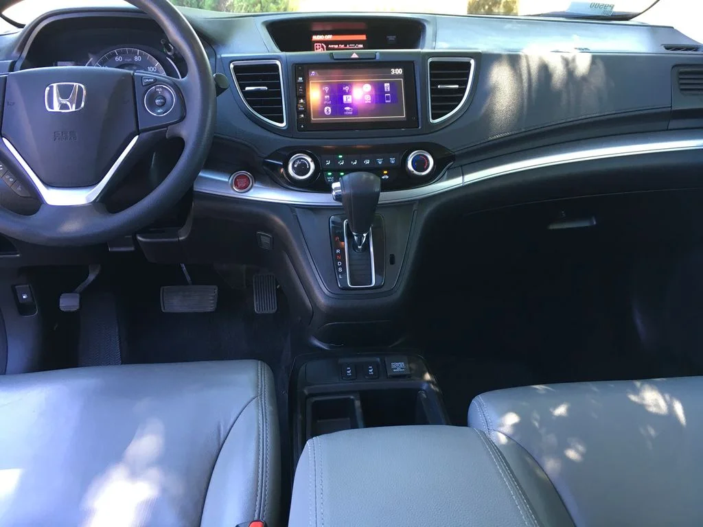Used 2015  Honda EX image 25