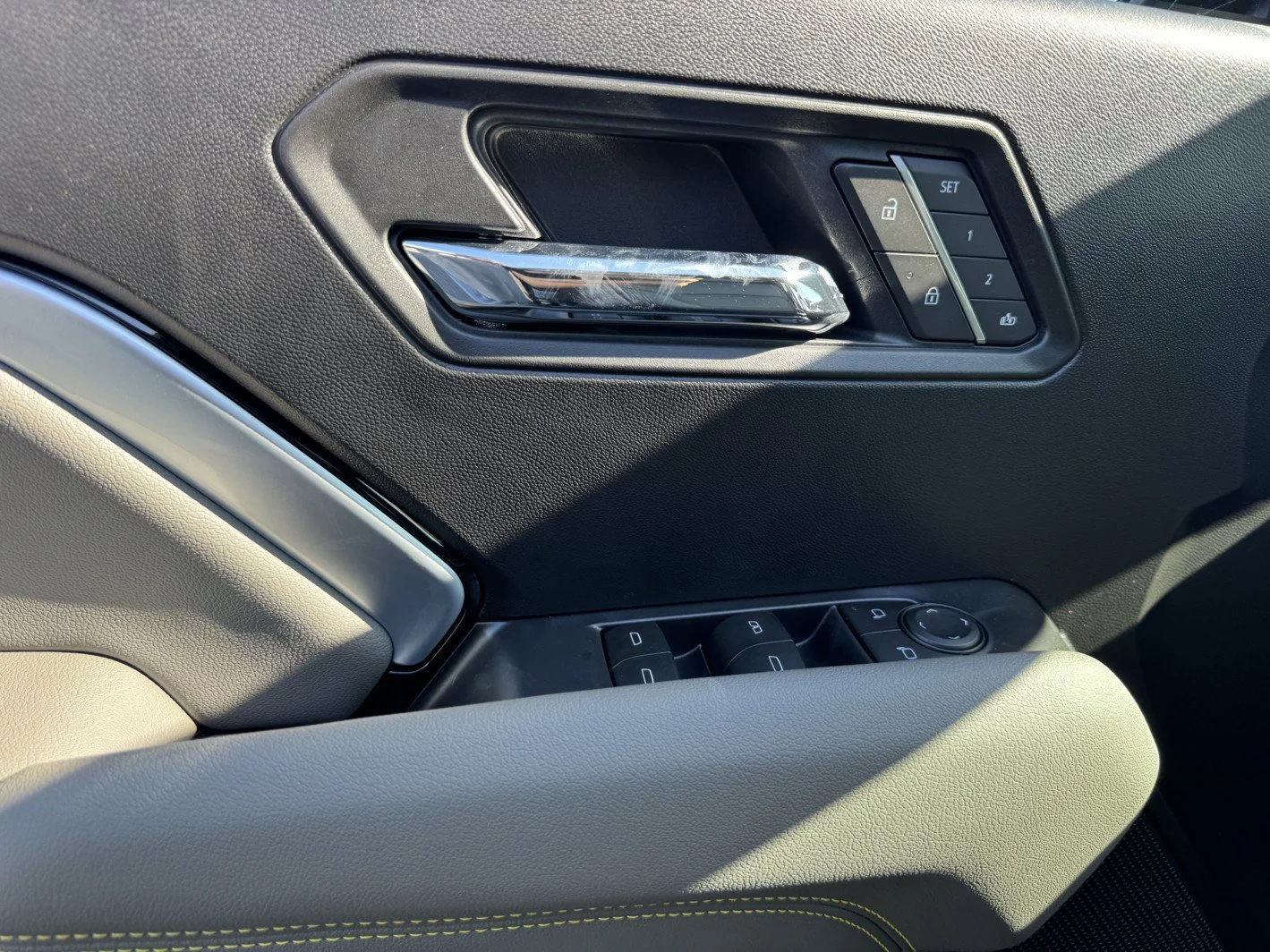 2026 Chevrolet Colorado ZR2 - Photo 17