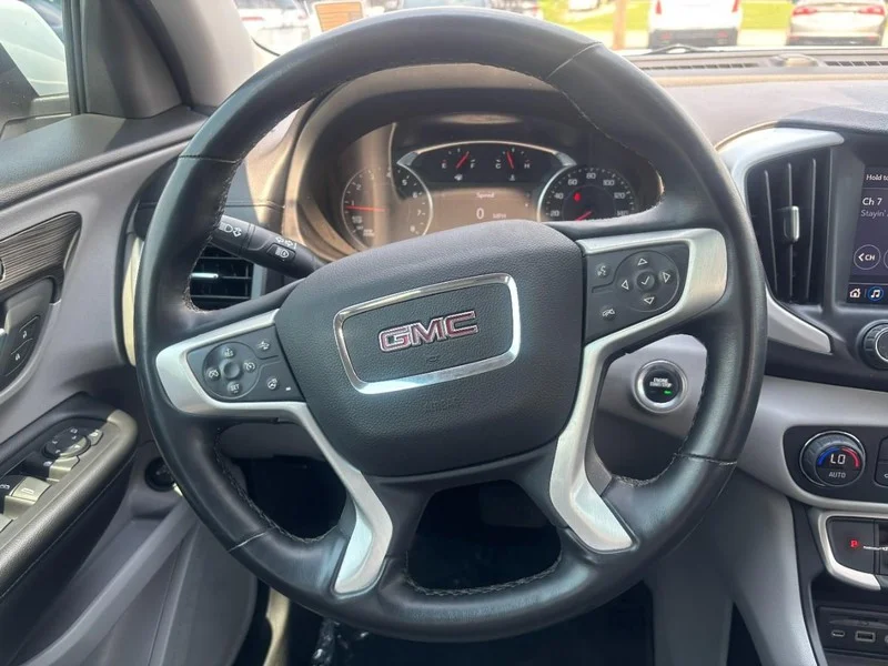 2023 GMC Terrain SLT - Photo 15
