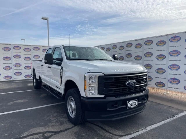 2026 Ford F-350 Super Duty XL - Photo 2