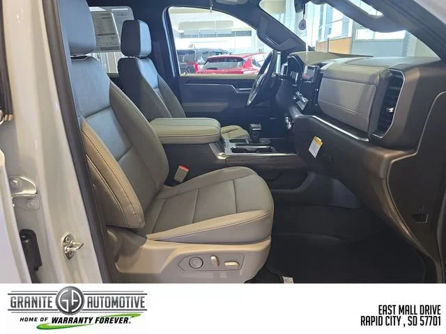 2026 GMC Sierra 1500 SLT - Photo 39