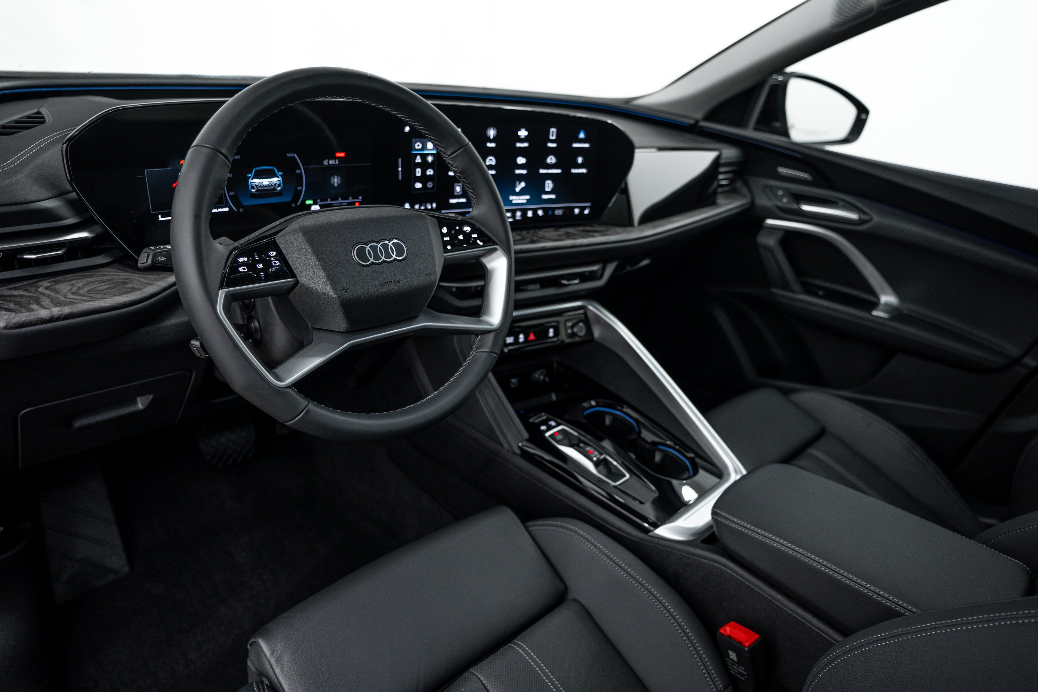 Used 2025 Mythos Black Metallic Audi Premium Plus image 8