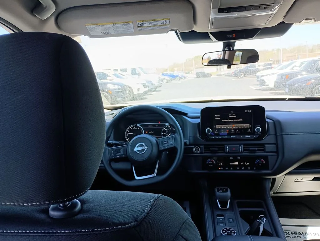 Used 2024 White Nissan S image 15