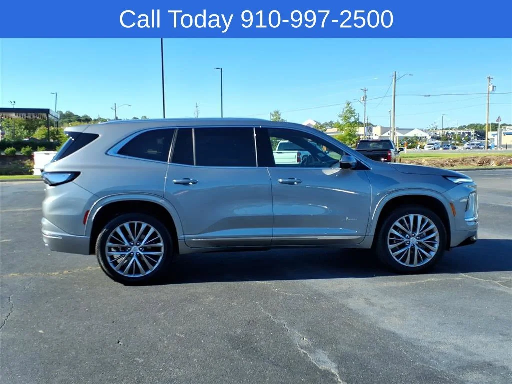 Used 2025 Moonstone Gray Metallic Buick Avenir image 3