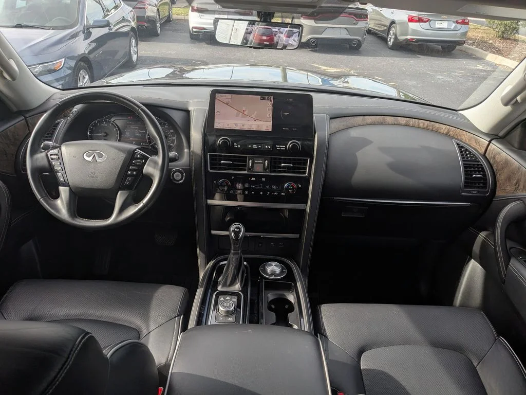 Used 2024 Gray INFINITI Premium Select image 15