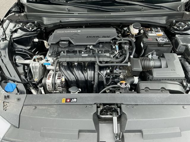 Used 2025 Black Kia GT-Line image 24