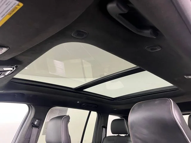 Used 2023 Gray Jeep Summit Reserve image 18