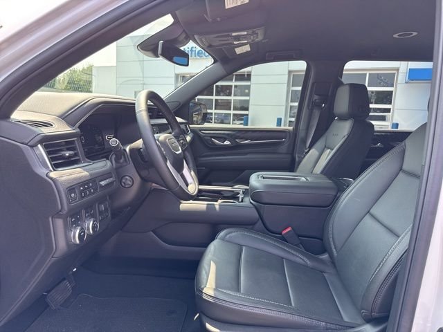 2024 GMC Yukon XL Denali - Photo 21