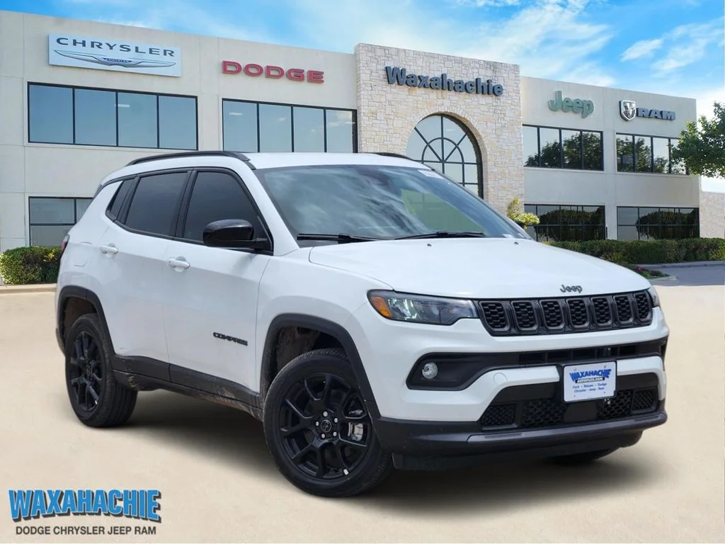 New 2026 Bright White Clear-Coat Exterior Paint Jeep Latitude image 1