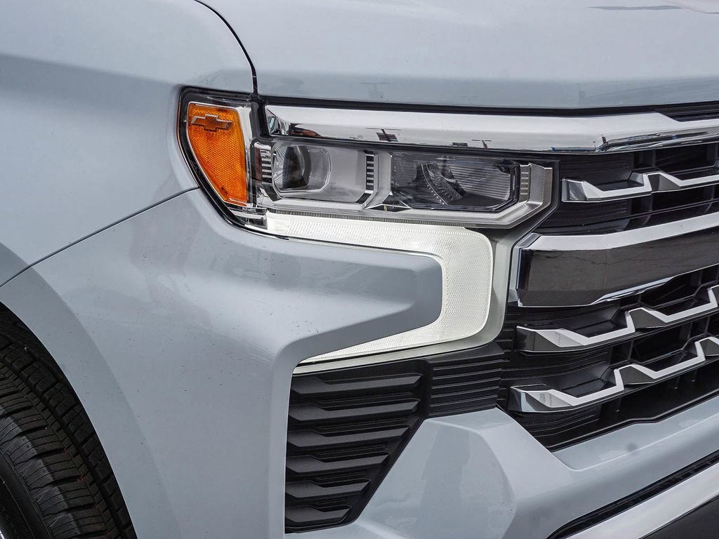 2026 Chevrolet Silverado 1500 LTZ - Photo 10