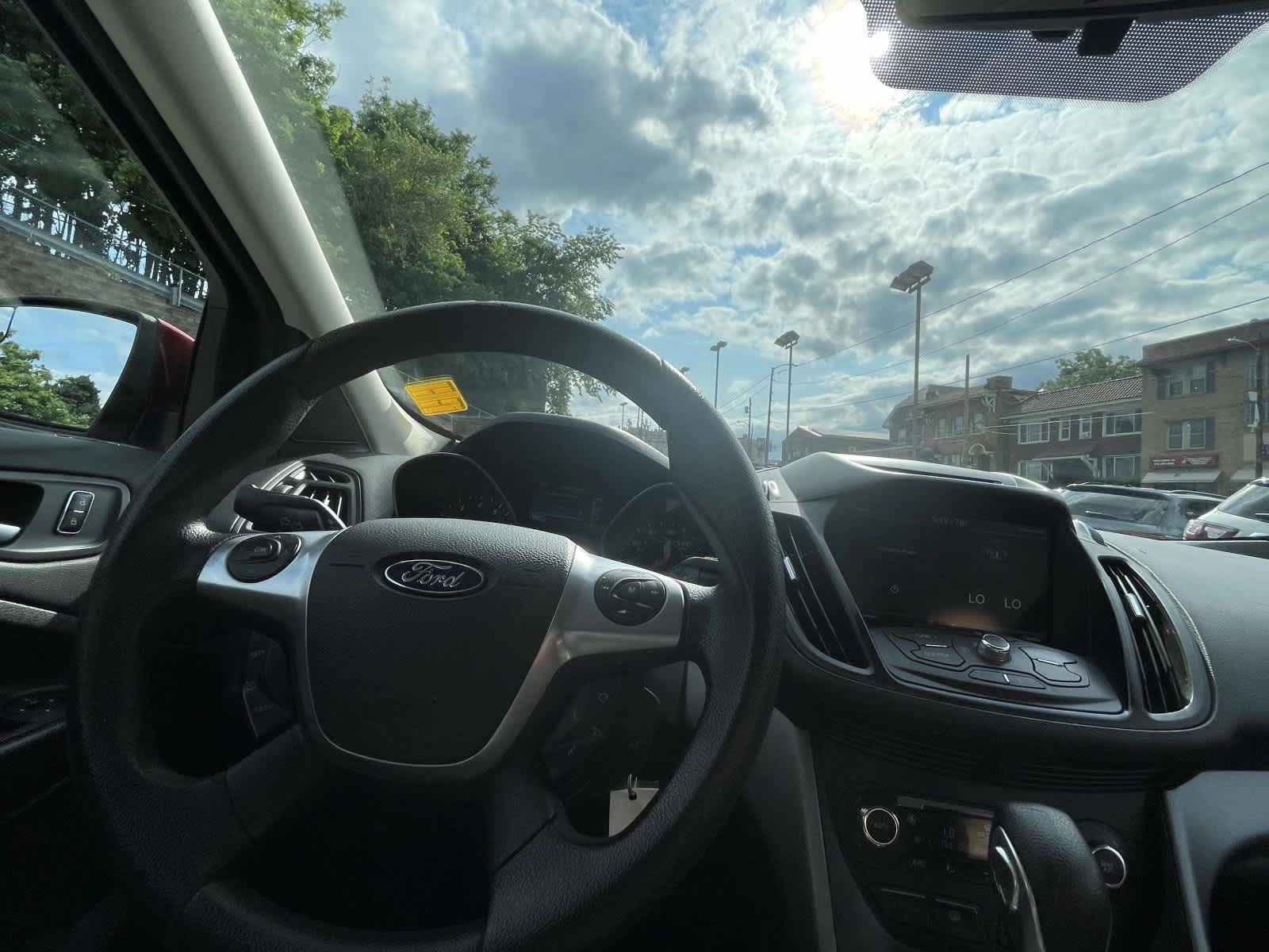 Used 2014 Sunset Metallic Ford SE image 2