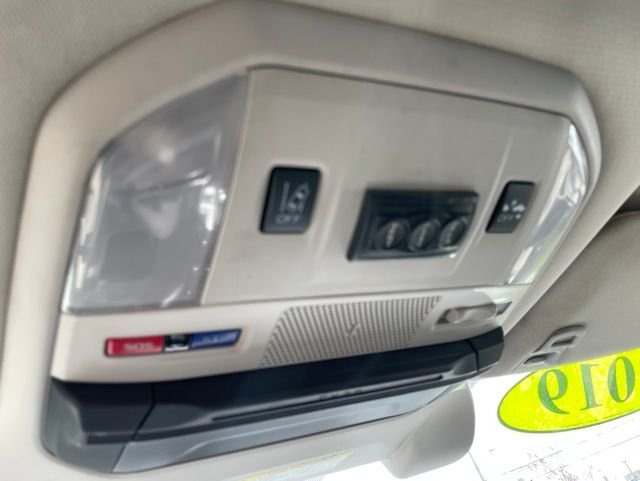 Used 2019 Gray Subaru Premium image 23