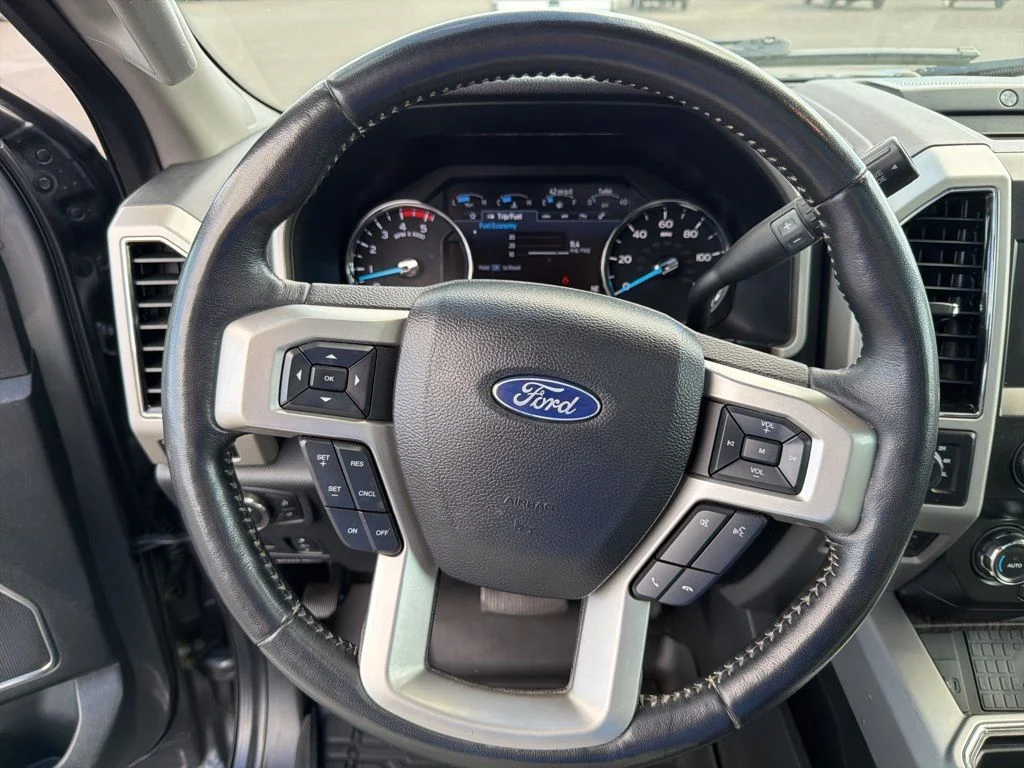 Used 2021 Carbonized Gray Metallic Ford Lariat image 15
