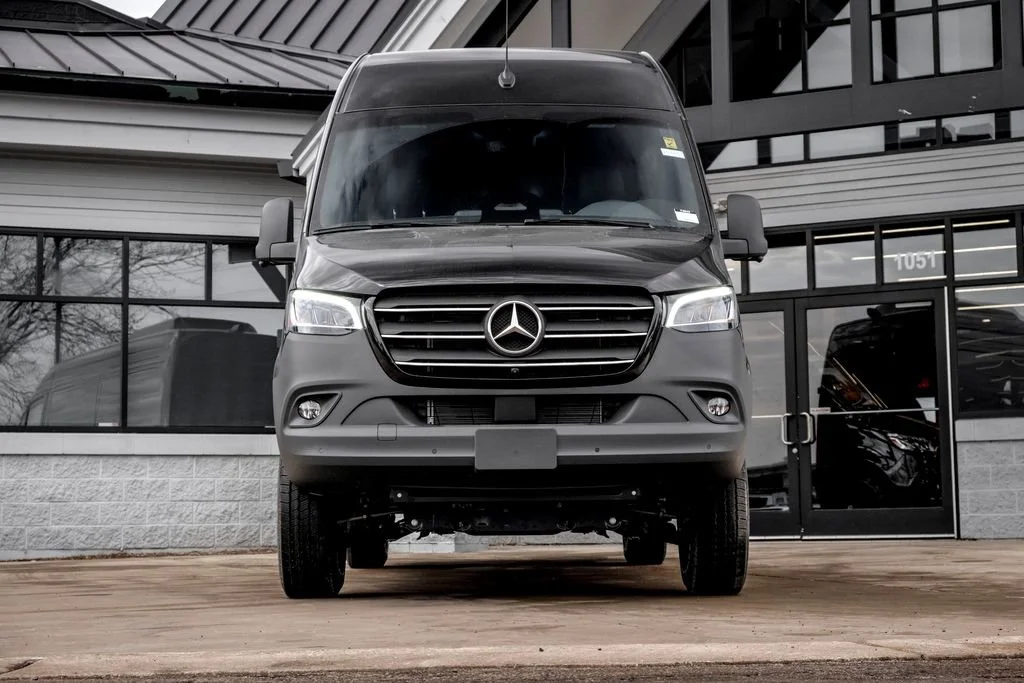New 2026 Obsidian Black Metallic Mercedes-Benz  image 5