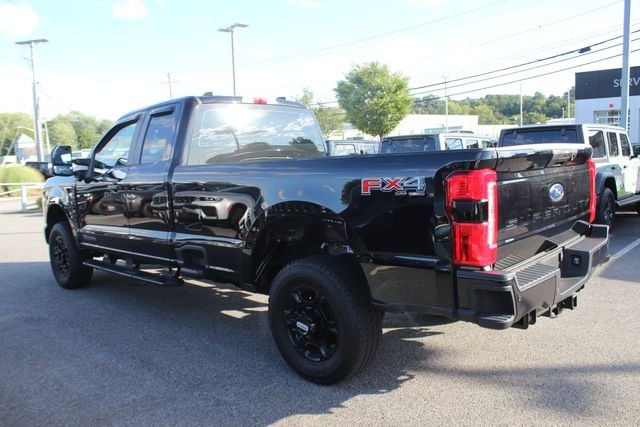 Used 2025 Black Ford XL image 28