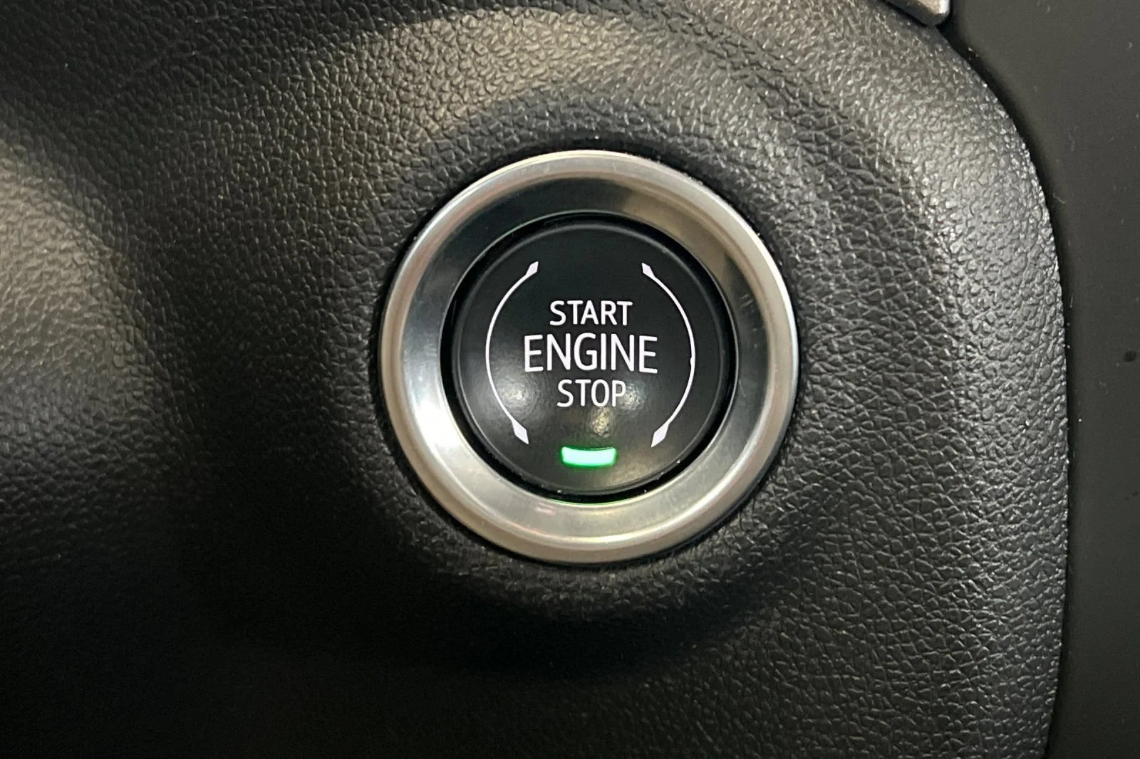 Used 2025 Summit White Chevrolet WT image 21