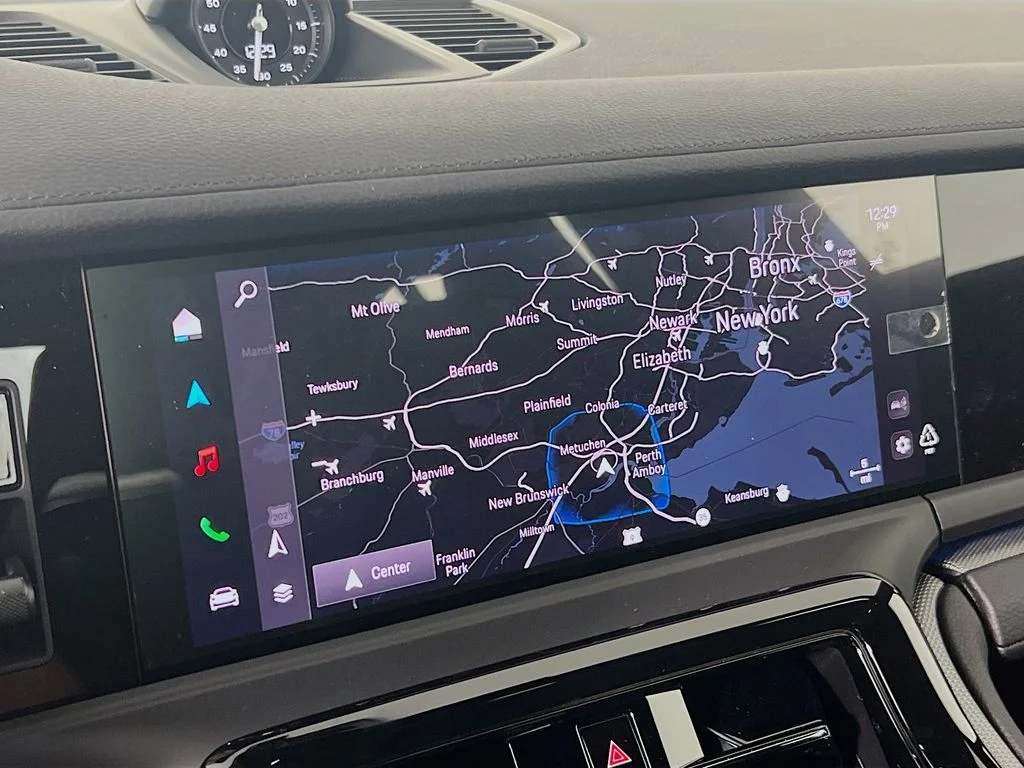2025 Porsche Panamera 4 E-Hybrid - Photo 16