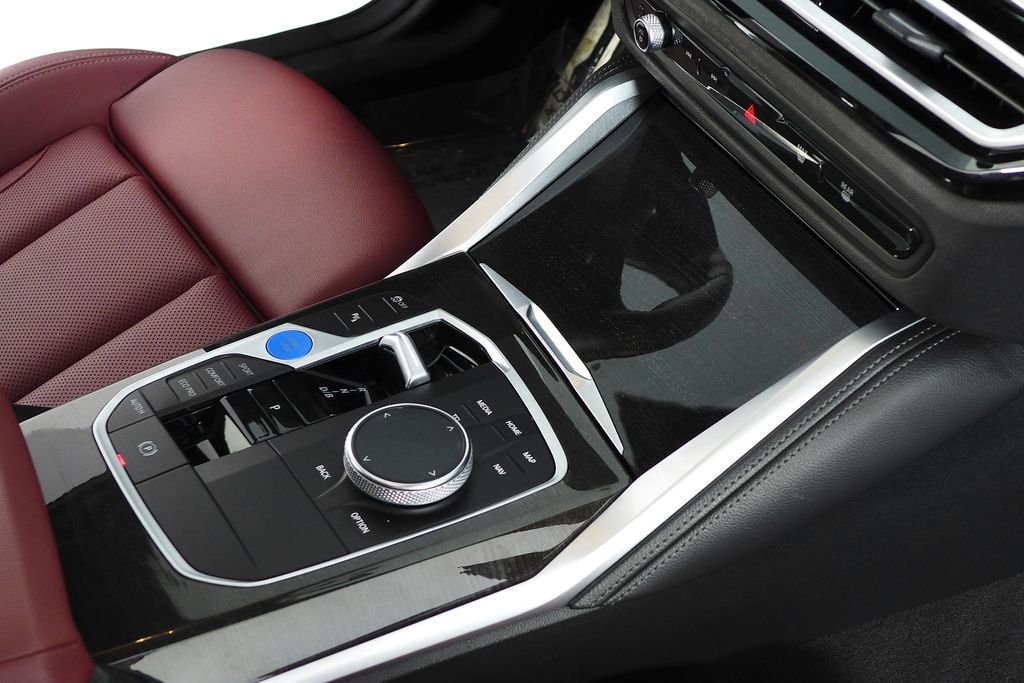 Used 2023 Black Sapphire Metallic BMW eDrive40 image 15