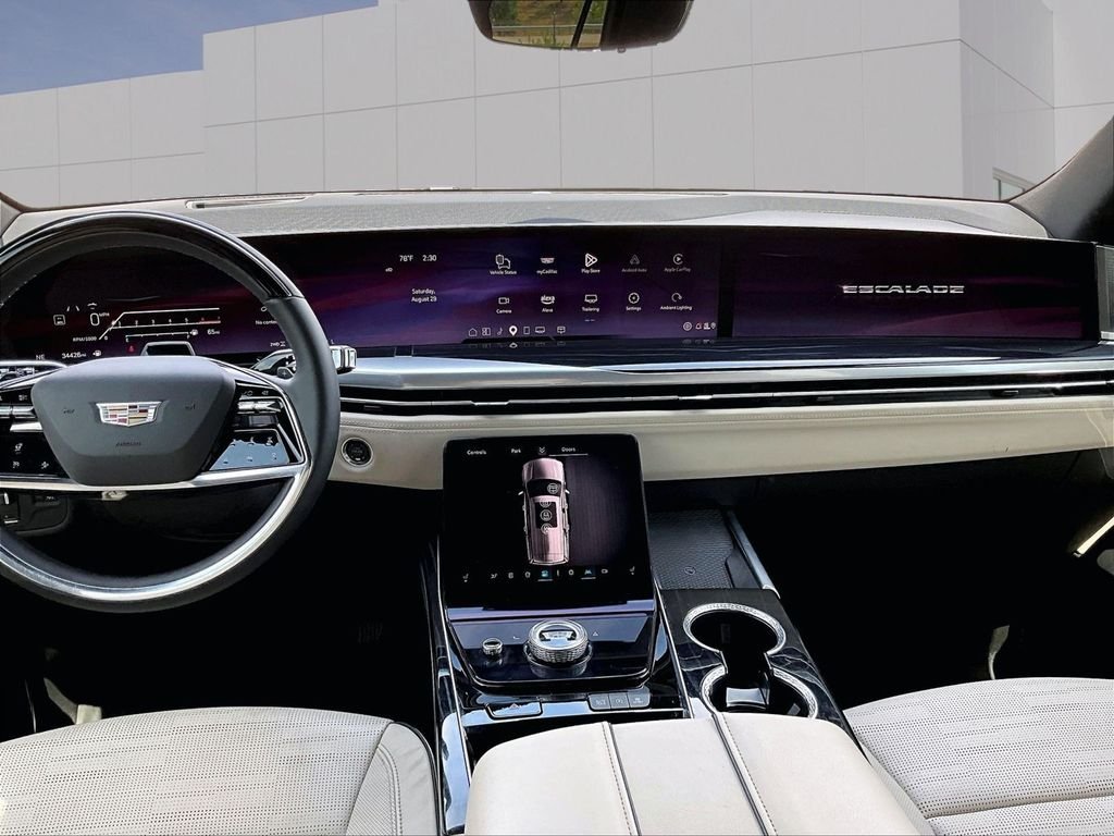 Used 2025 White Cadillac Sport image 16