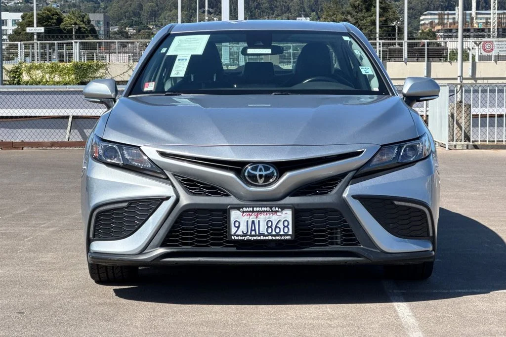 Used 2024 Silver Toyota SE image 9