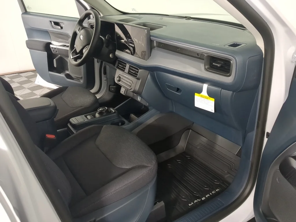 New 2026 Oxford White Ford XL image 15