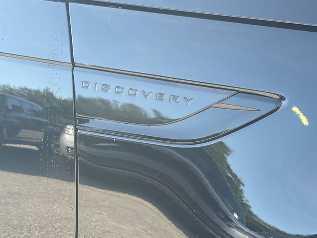 Used 2025 Santorini Black Metallic Land Rover Metropolitan Edition image 51