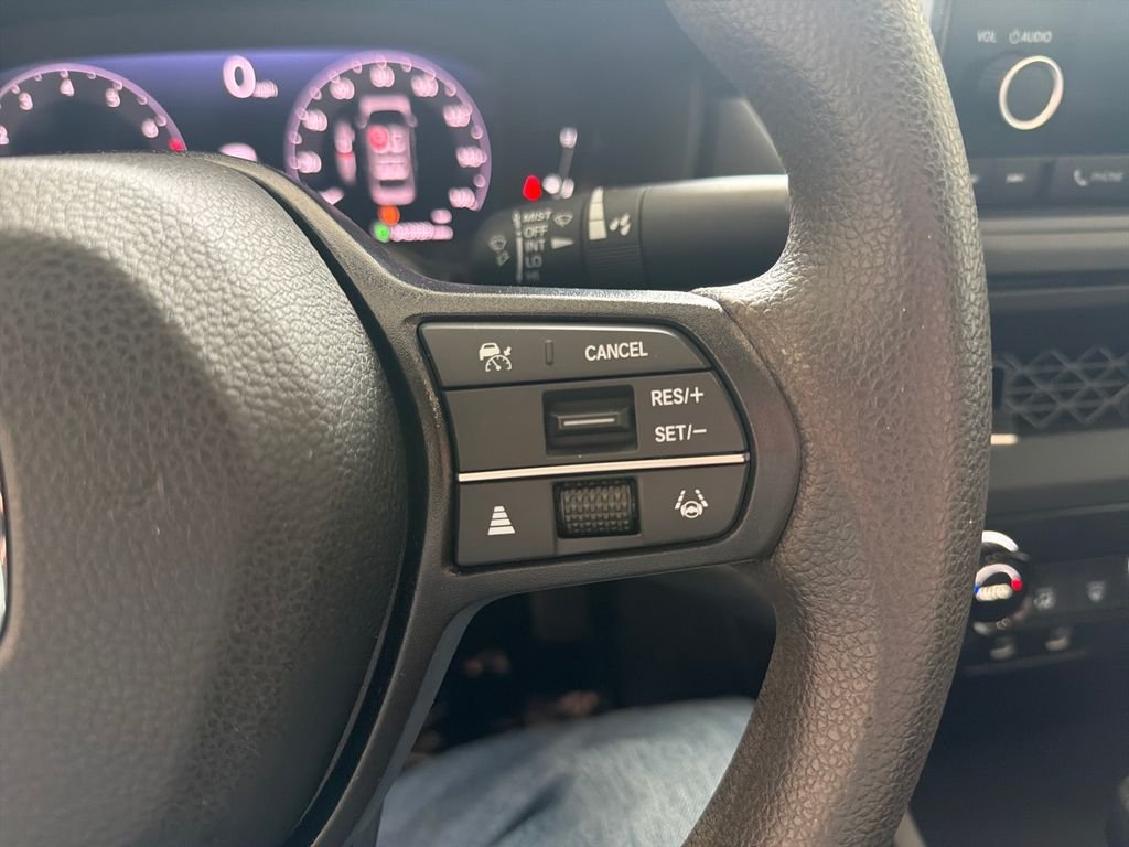 Used 2024  Honda EX image 25