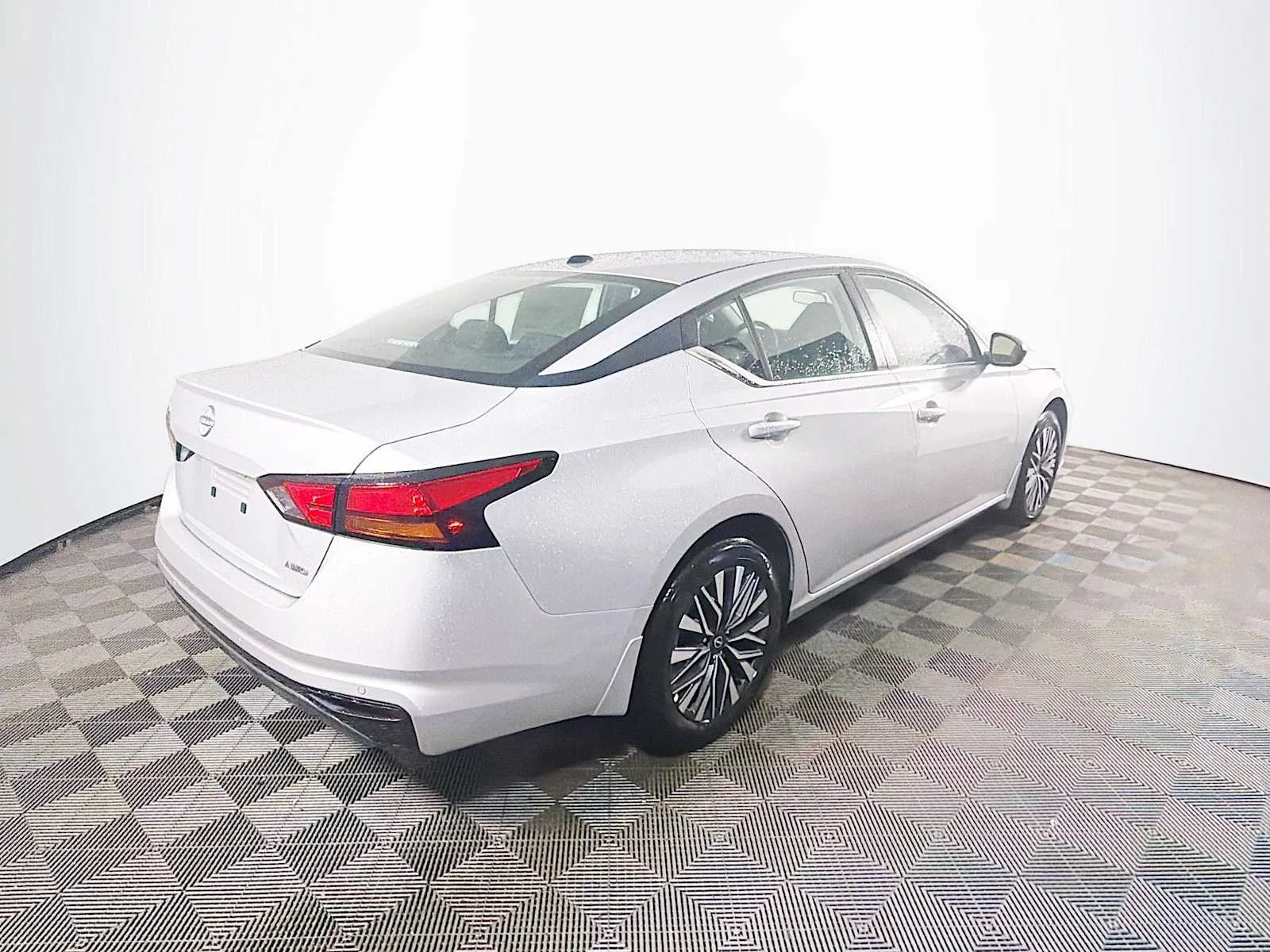 New 2026 Brilliant Silver Metallic Nissan SV image 2