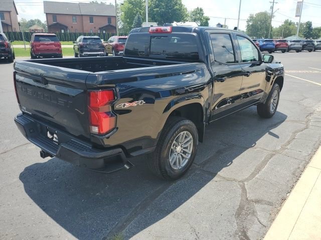 2025 Chevrolet Colorado LT - Photo 7