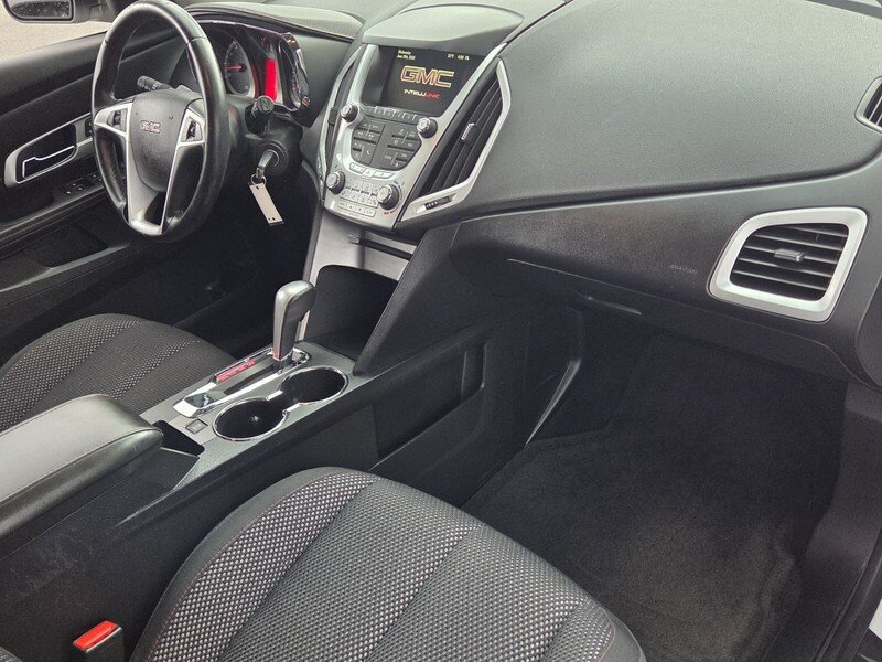 Used 2014 Summit White GMC FWD 4DR SLE W/SLE-2 image 17